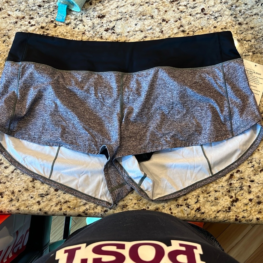 NWT size 14 lululemon speed up shorts